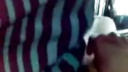 आदमी देखता है औरत सेक्सी हिंदी मूवी वीडियो आंसू एक और आदमी