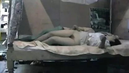 बाथरूम प्रोम सेक्सी मूवी वीडियो में रानी के साथ लंदन