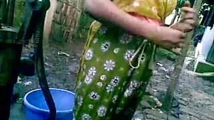 गोल्फर पति की उपेक्षा मूवी पिक्चर सेक्सी लौंडा हीरा बिल्ली का बच्चा