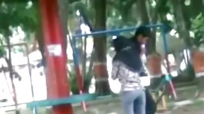 एक लड़की से वोरोनिश देता है एक कार में एक मूवी हिंदी में सेक्सी दोस्त के लिए काम से