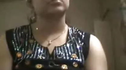 बड़े स्तन सुनहरे बालों वाली सेक्सी फुल पिक्चर वीडियो एक बड़ा मुर्गा की तुलना में उसके पति है