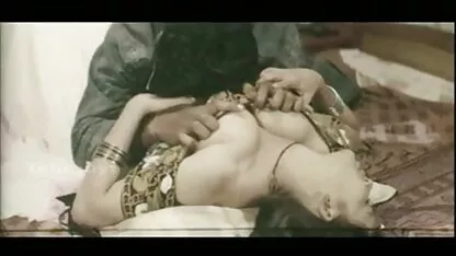 ताल लक्स और सेक्सी मूवी हिंदी में फिल्म चेरी घर के बाहर कर
