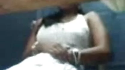 बड़े काले हिंदी मूवी सेक्सी पिक्चर रंग का गंजा बनाम मोटी मोटी दूधिया स्तनों