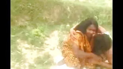 श्यामला बेकार है, दोस्त में मूवी सेक्सी हिंदी एक टोपी पर वेब कैमरा