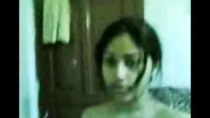 आदमी जापानी प्रेमिका की बिल्ली और उसके हिंदी मूवी हिंदी सेक्सी मुंह