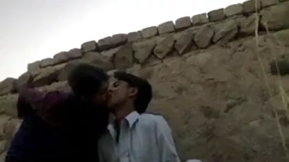 एक आदमी ने लेयला मॉर्गन के साथ शराब पी और एक होटल में एक तंग सेक्सी पिक्चर मूवी सेक्सी पिक्चर मूवी गधा था