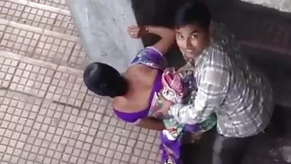 एक सहपाठी एक हाथ से एक मुर्गा और उसके सेक्सी मूवी पिक्चर हिंदी मुंह में ले लिया