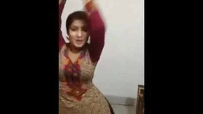 सभी जन्मजात सौंदर्य सेक्सी पिक्चर फुल एचडी वीडियो खराब कर दिया है देखने में