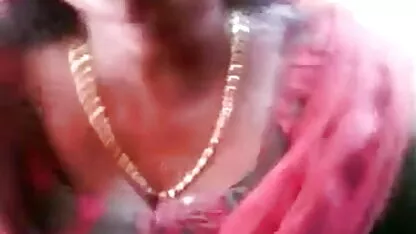 चाची जानता है कि कैसे लाने के लिए भतीजे के लिए संभोग सुख सेक्सी पिक्चर हिंदी फुल मूवी के साथ उसकी योनी