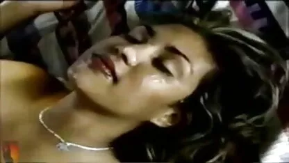घुंघराले सुनहरे बालों वाली सह की बहुत हिंसक हस्तमैथुन बिल्ली सेक्सी मूवी हिंदी सेक्सी मूवी